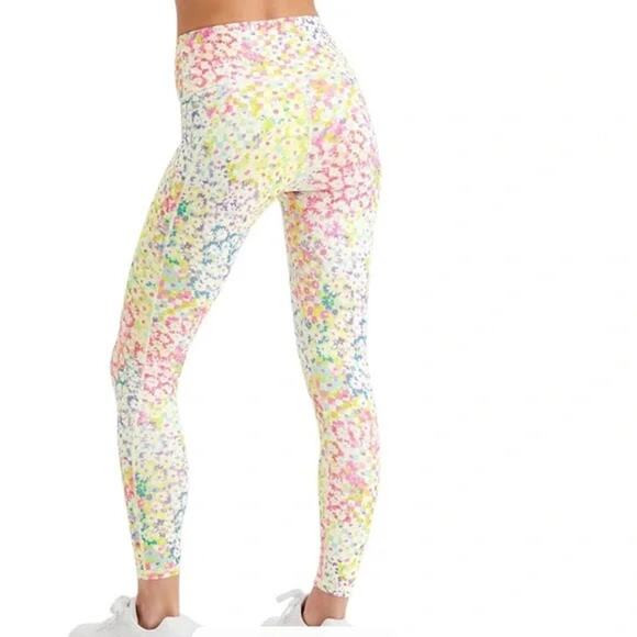 Fabletics/Powerhold Patch Daisy Floral Leggings Women Medium - Picture 2 of 12